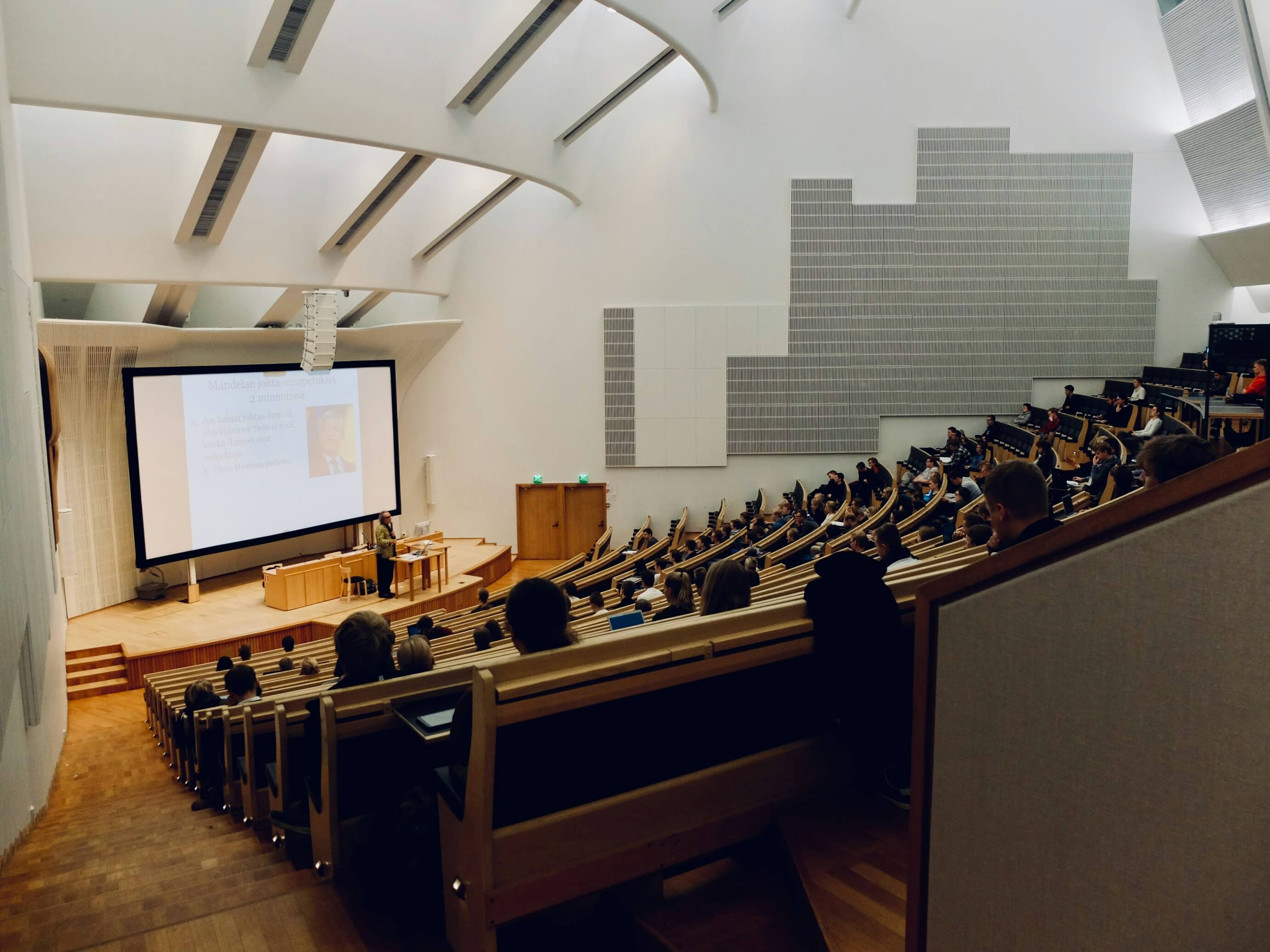 The Role of Syrian Universities in Supporting Business and Innovation